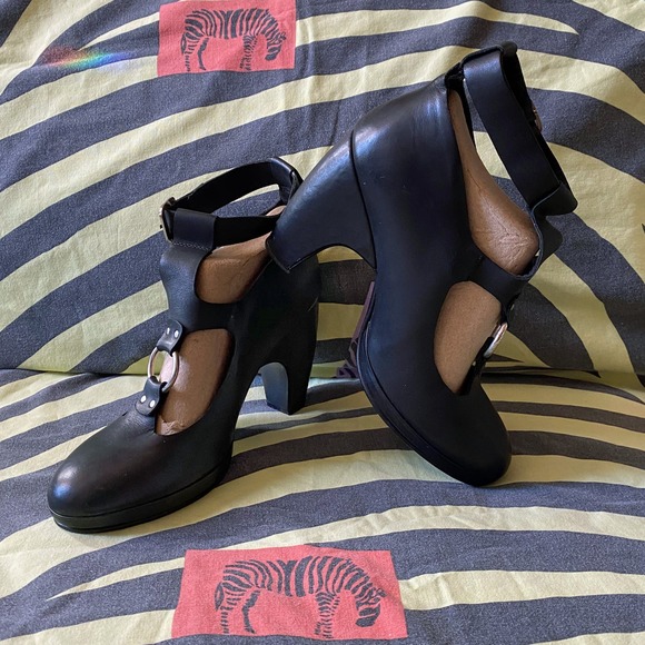 Rachel Comey Black T-strap Heels with Metal Ring Detail size 7.5 - Picture 2 of 9